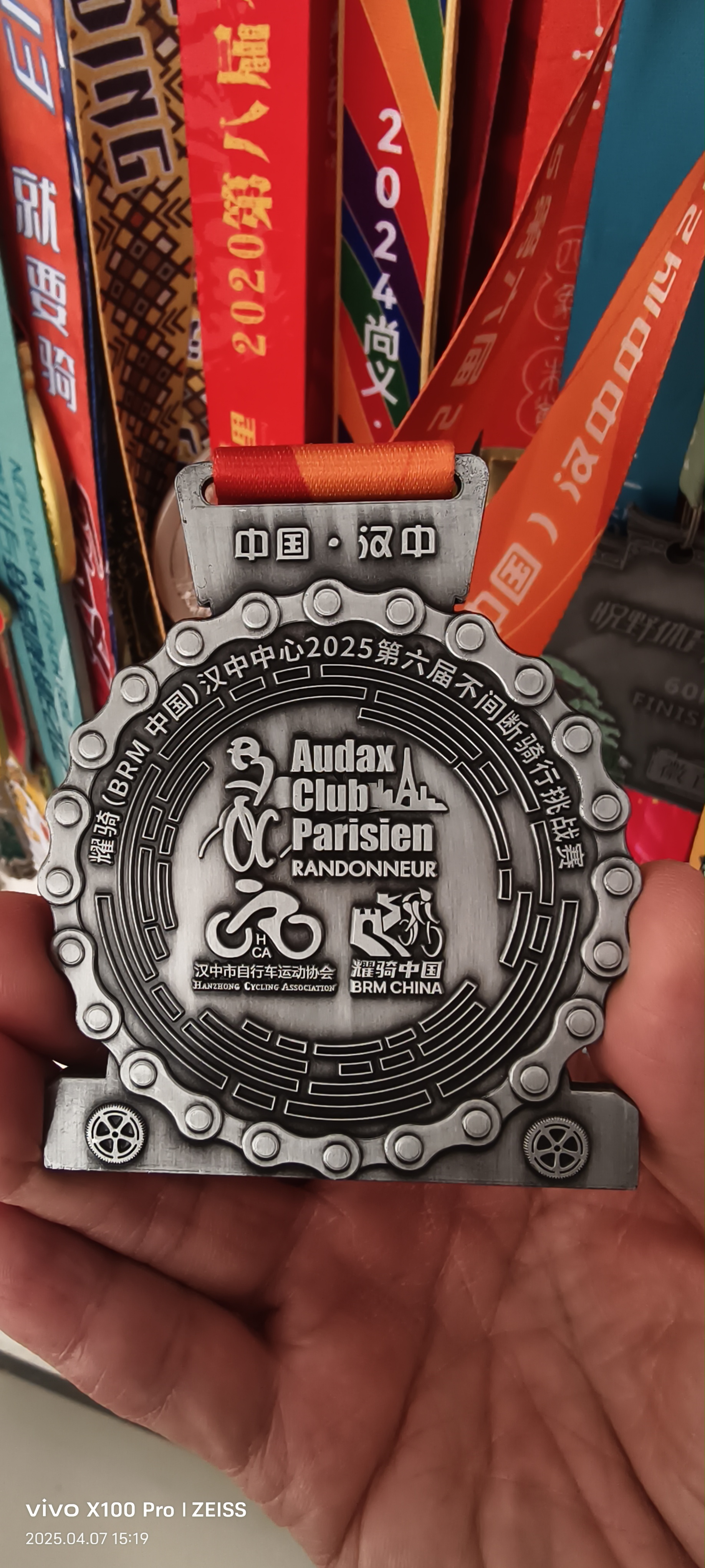 美国选手力压群雄,夺得射击金牌的简单介绍 美国选手力压群雄,夺得射击金牌的简单介绍