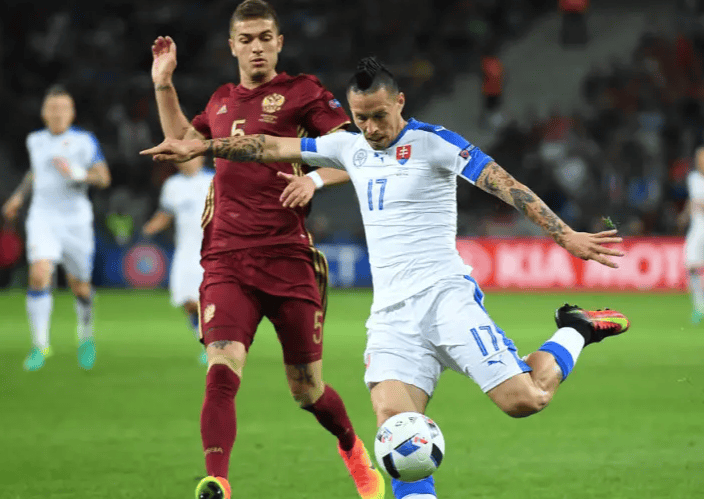 西班牙战平瑞典，欧洲锦标赛出线形势堪忧的简单介绍