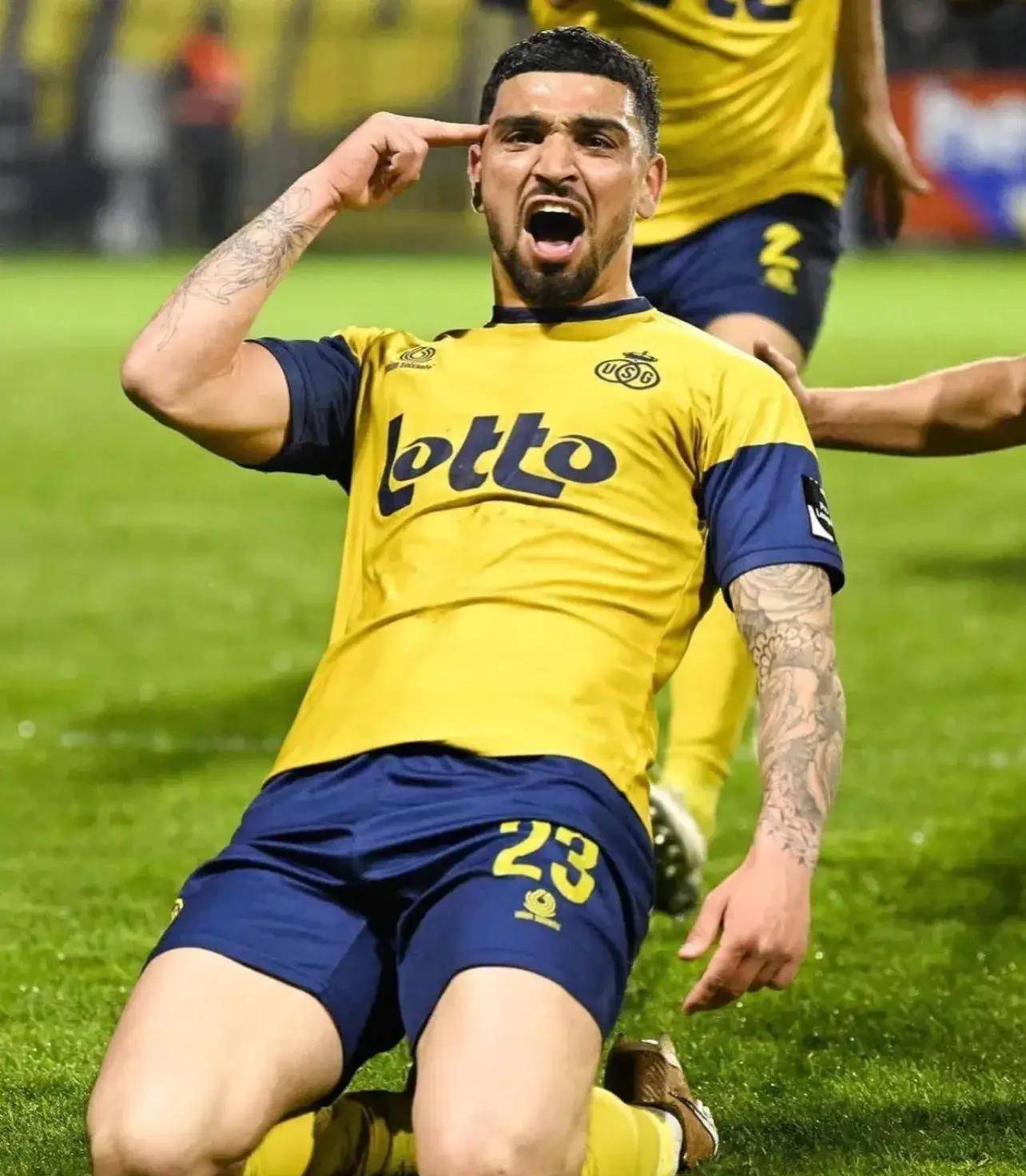 阿贾克斯取得胜利晋级，强目标达成的简单介绍