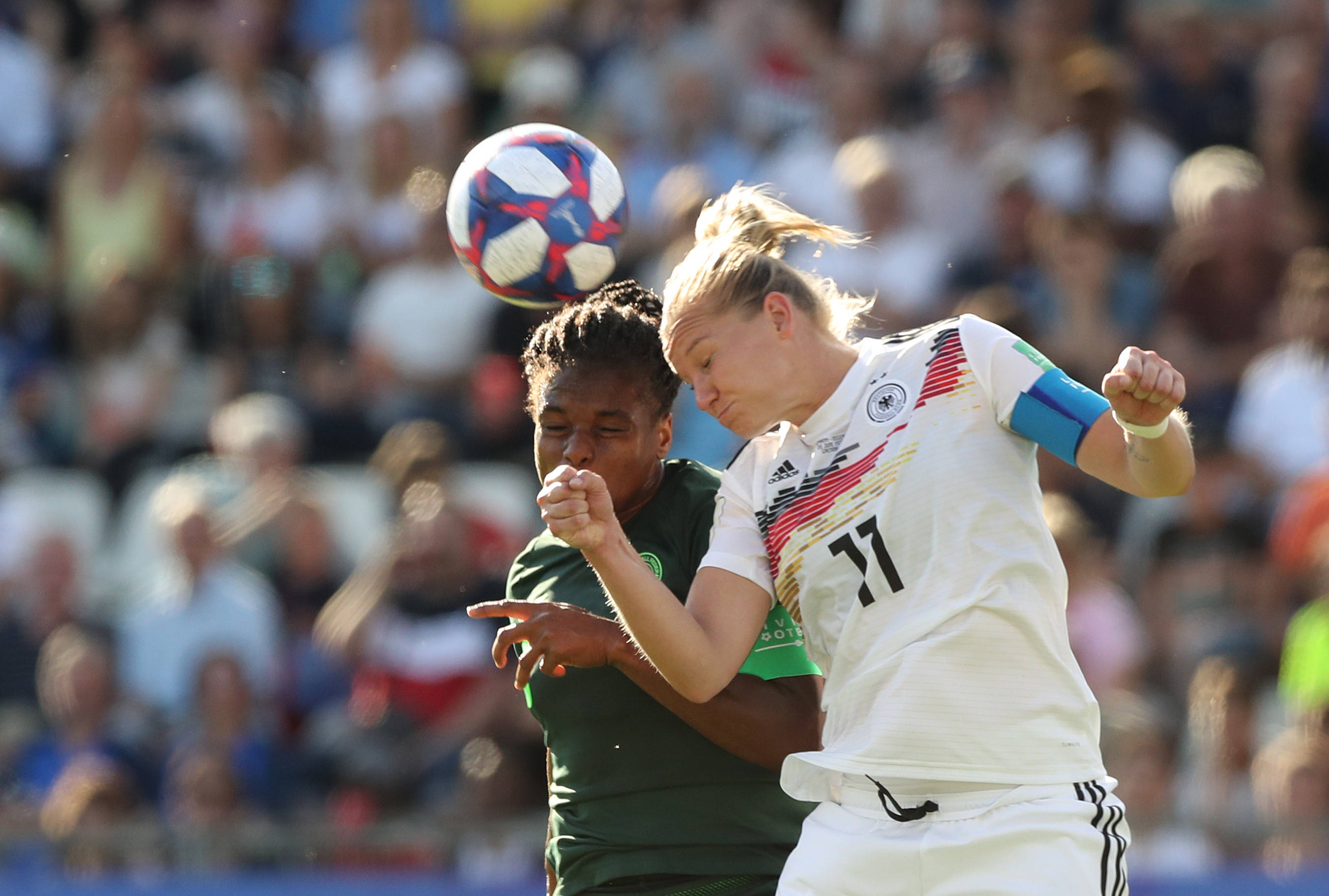 意大利女足全力以赴，力争胜利晋级的简单介绍