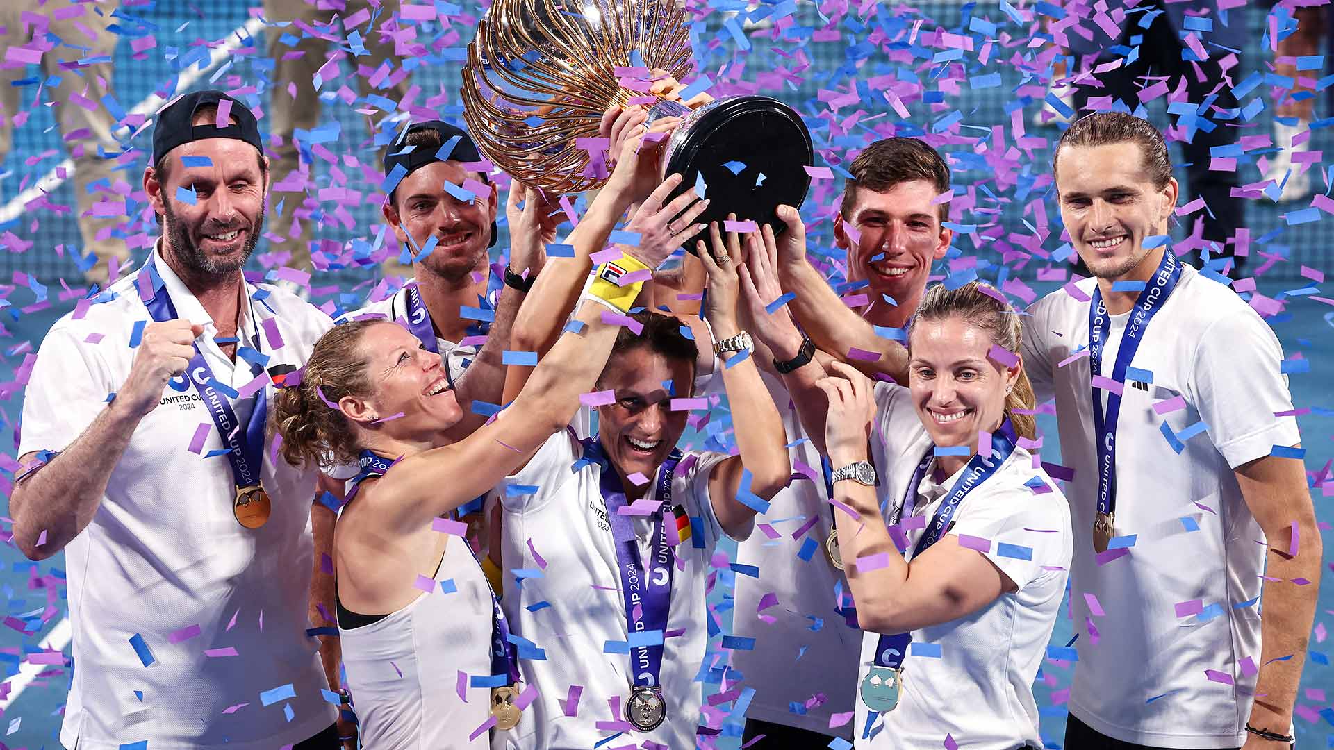 包含ATP总决赛绝杀联合杯，蒂姆惊艳四座的词条